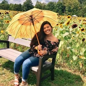 Meet your Posher, Cindy